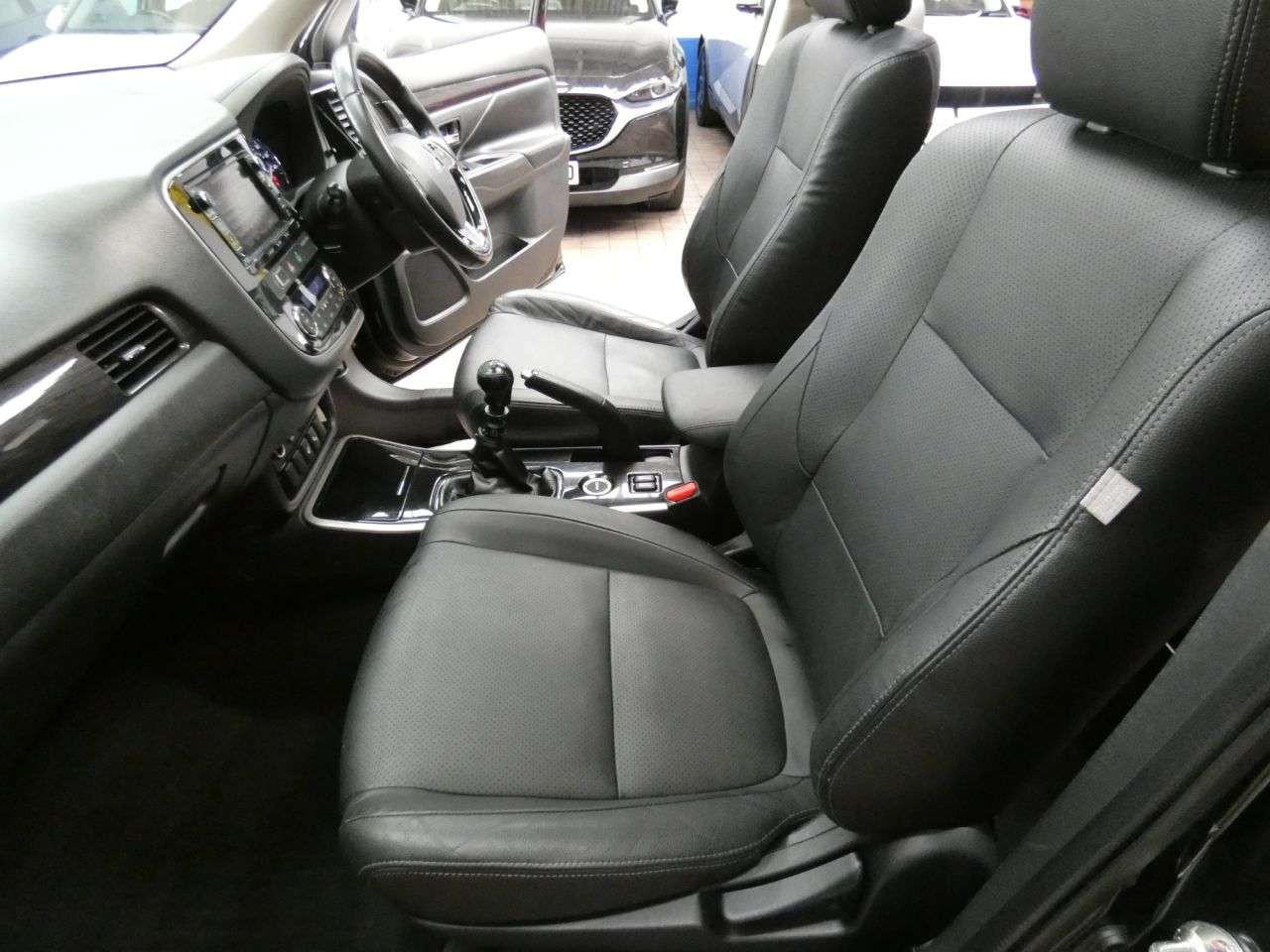 2018 MITSUBISHI OUTLANDER 2018 MITSUBISHI OUTLANDER