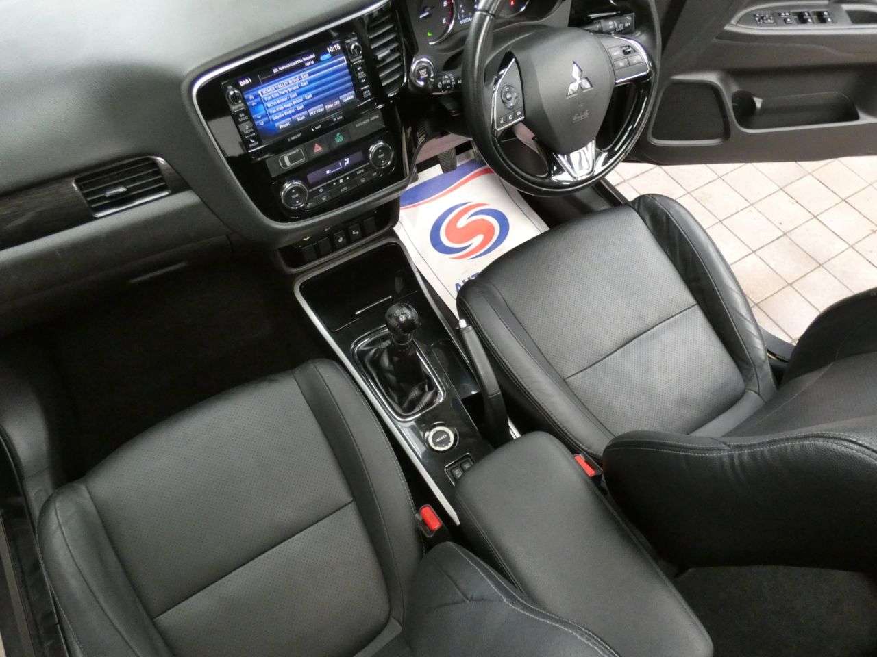 2018 MITSUBISHI OUTLANDER 2018 MITSUBISHI OUTLANDER