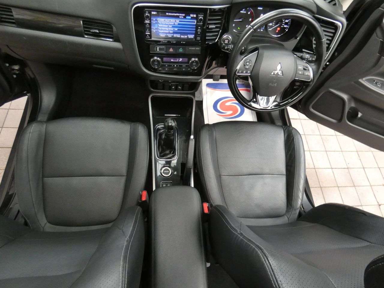 2018 MITSUBISHI OUTLANDER 2018 MITSUBISHI OUTLANDER