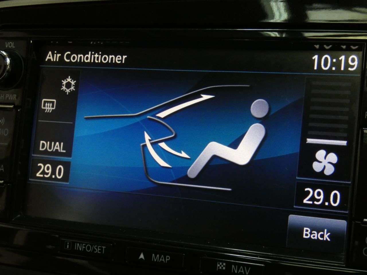 2018 MITSUBISHI OUTLANDER 2018 MITSUBISHI OUTLANDER