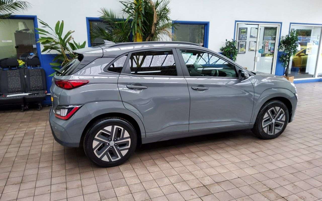 2021 HYUNDAI KONA 2021 HYUNDAI KONA