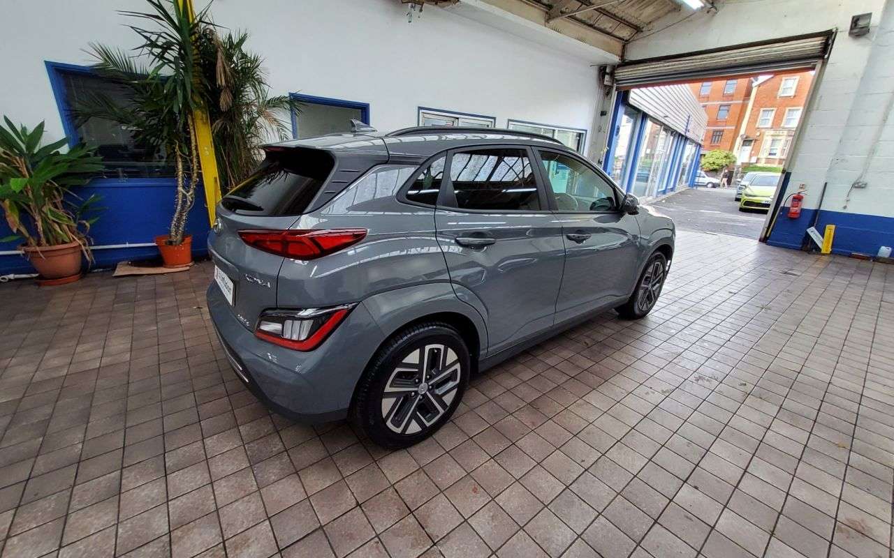 2021 HYUNDAI KONA 2021 HYUNDAI KONA