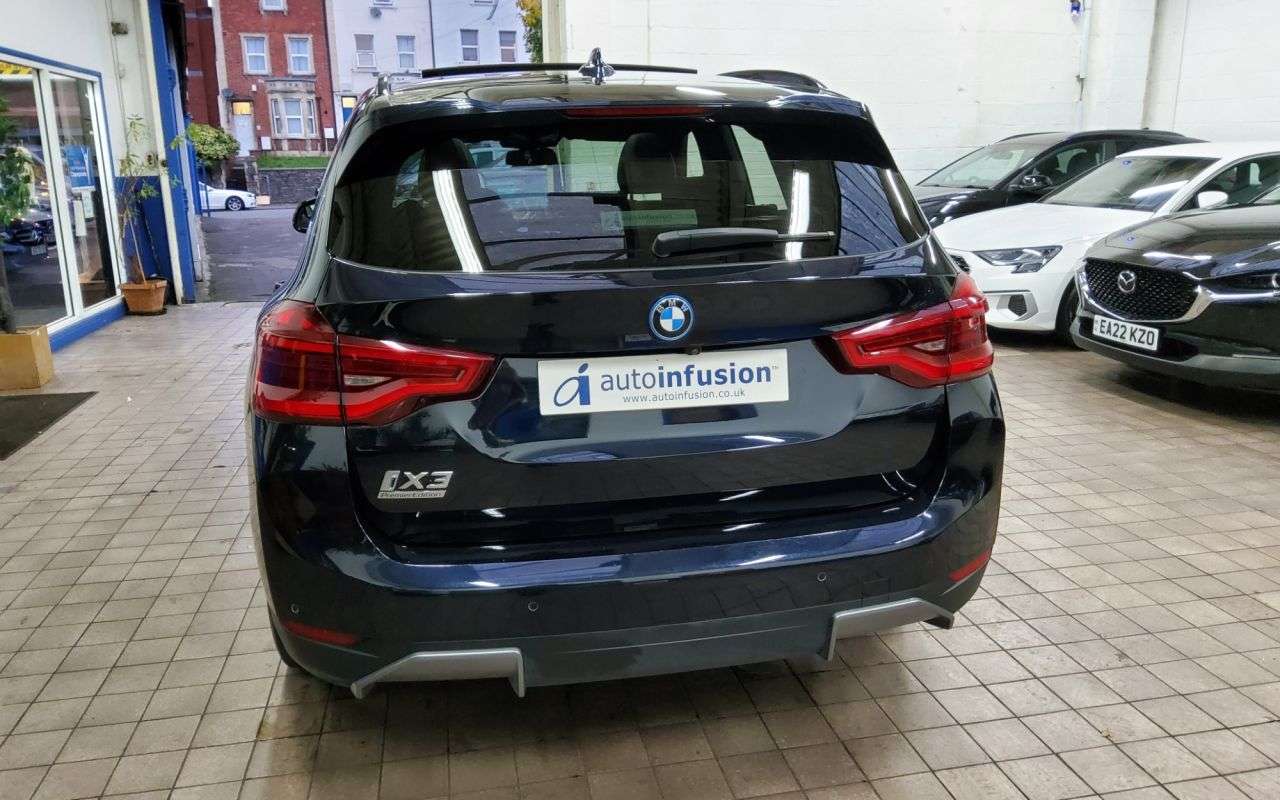 2021 BMW IX3 2021 BMW IX3
