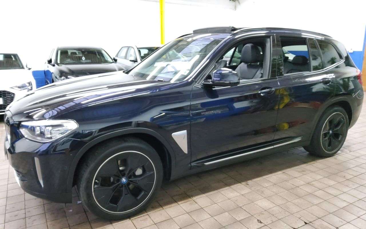 2021 BMW IX3 2021 BMW IX3
