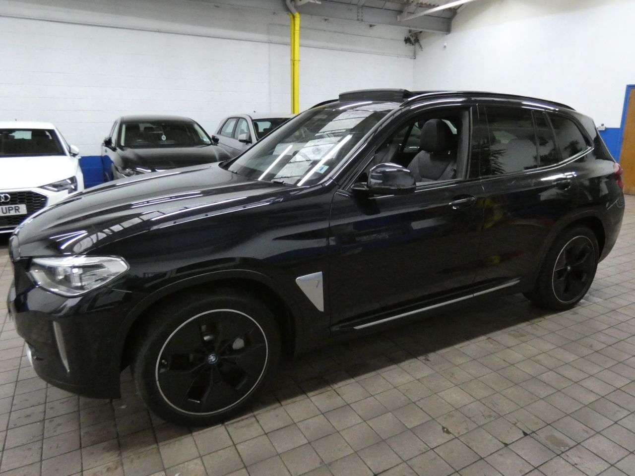 2021 BMW IX3 2021 BMW IX3