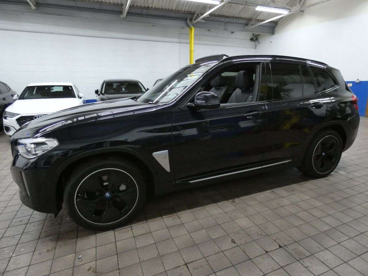 2021 BMW IX3 2021 BMW IX3