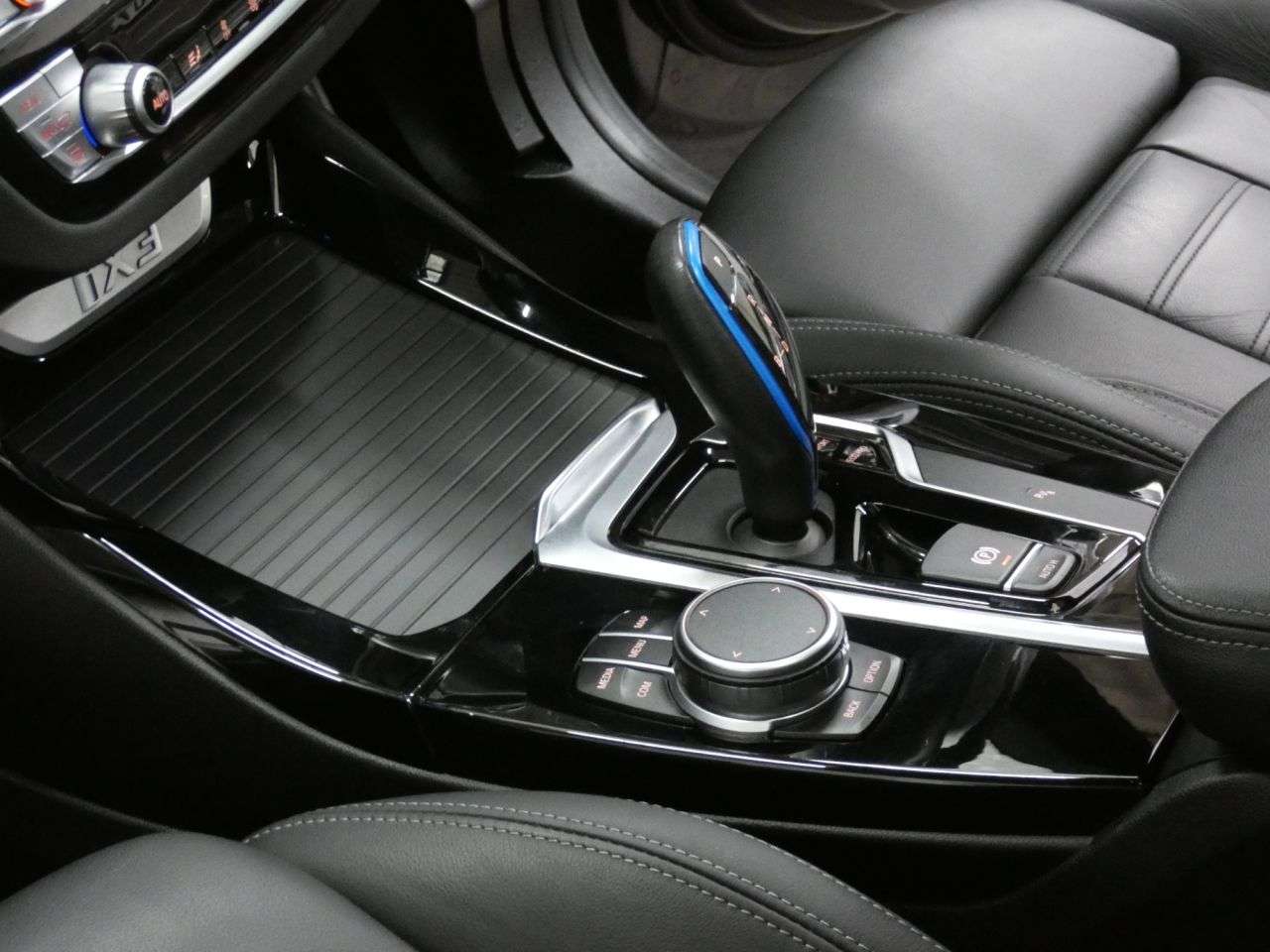 2021 BMW IX3 2021 BMW IX3