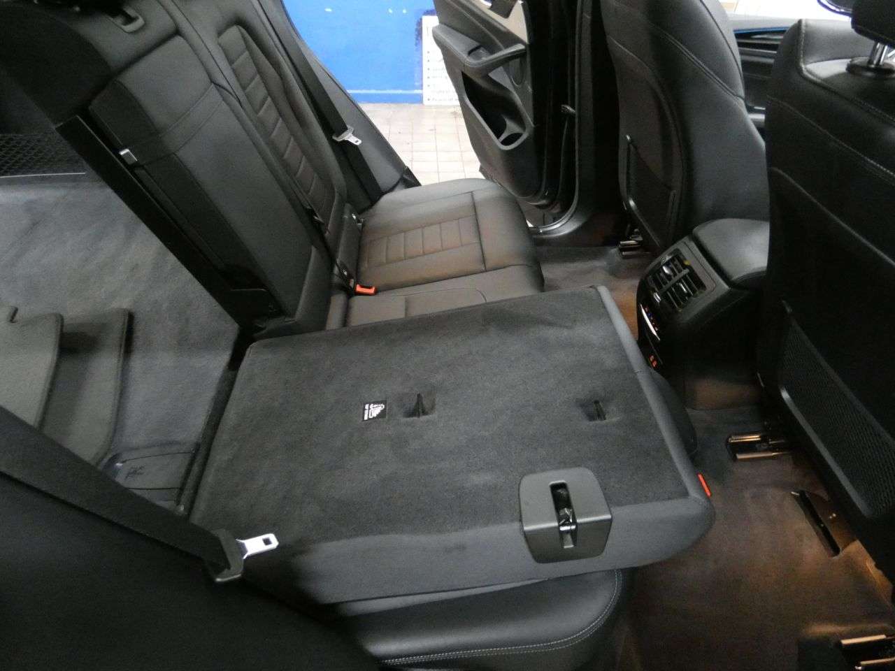 2021 BMW IX3 2021 BMW IX3