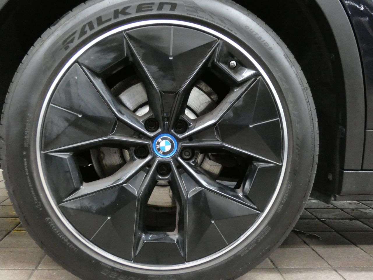 2021 BMW IX3 2021 BMW IX3