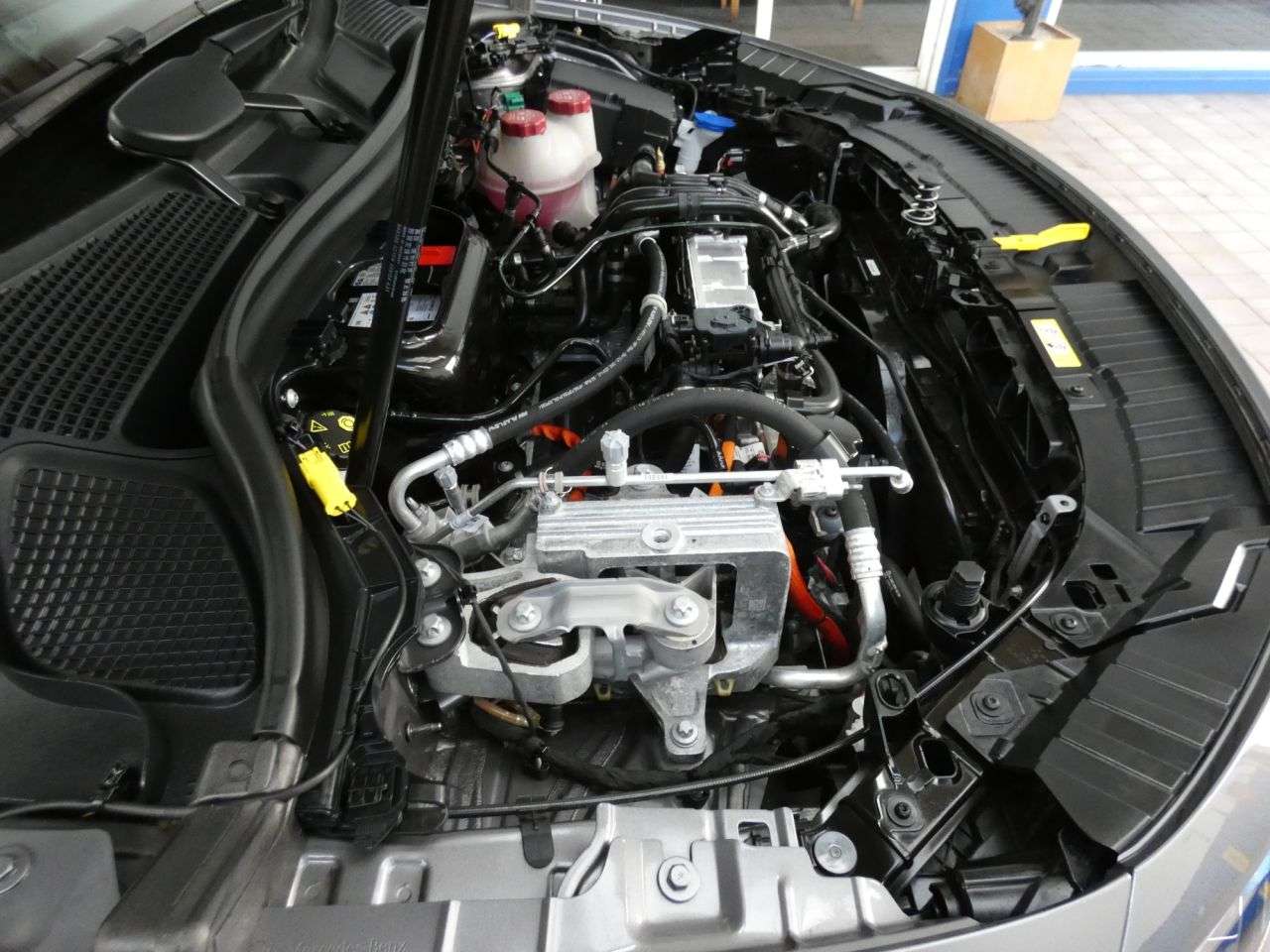 2024 MERCEDES-BENZ EQA 2024 MERCEDES-BENZ EQA