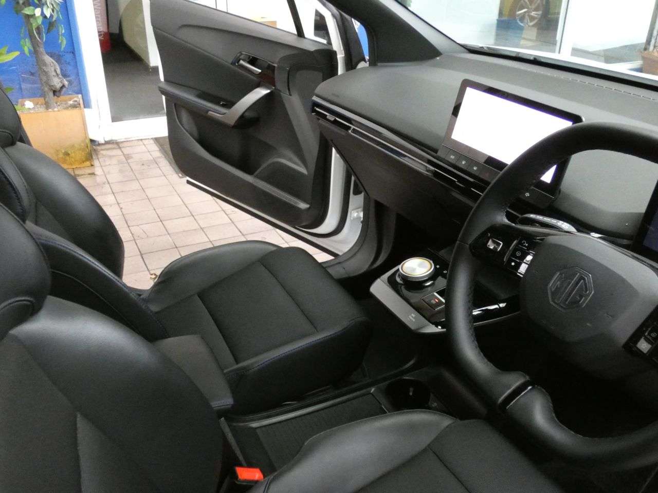 2023 MG MG4 2023 MG MG4