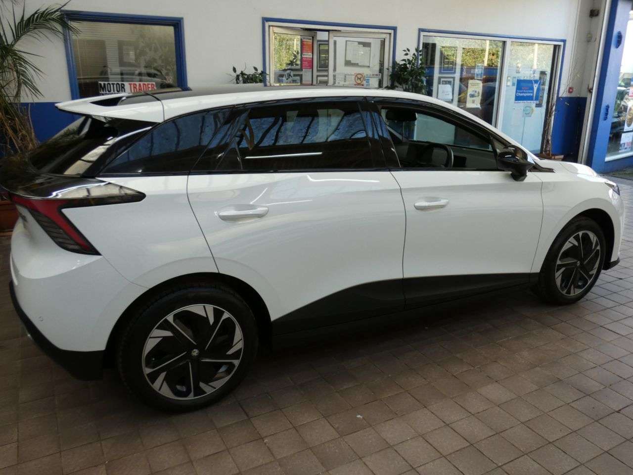 2023 MG MG4 2023 MG MG4