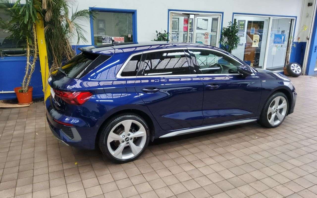 2021 AUDI A3 2021 AUDI A3