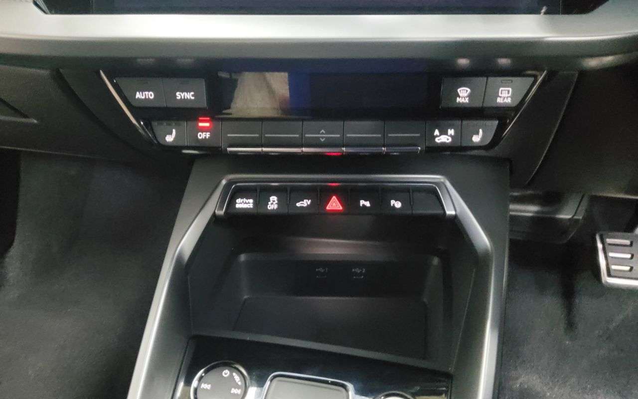 2021 AUDI A3 2021 AUDI A3