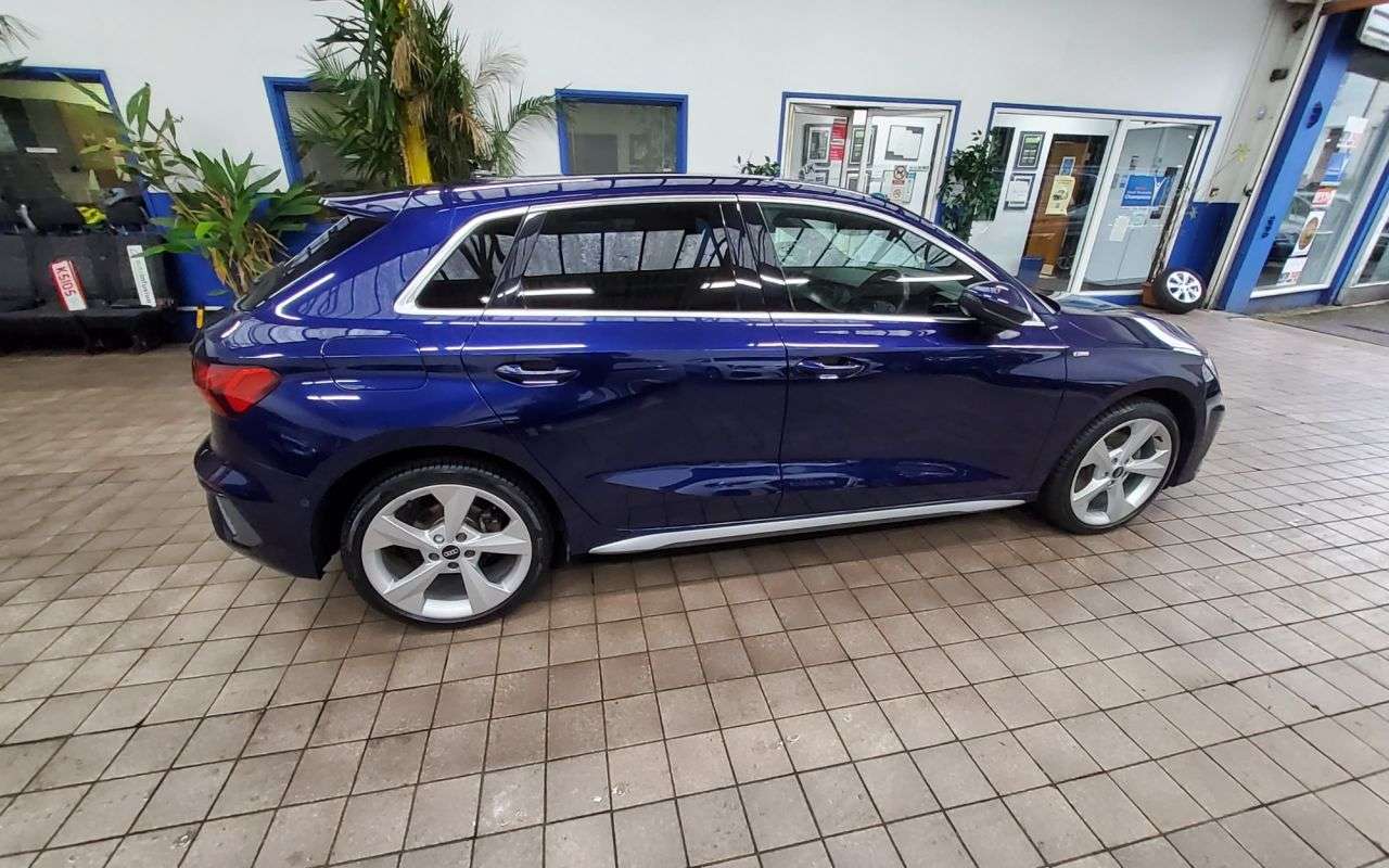 2021 AUDI A3 2021 AUDI A3