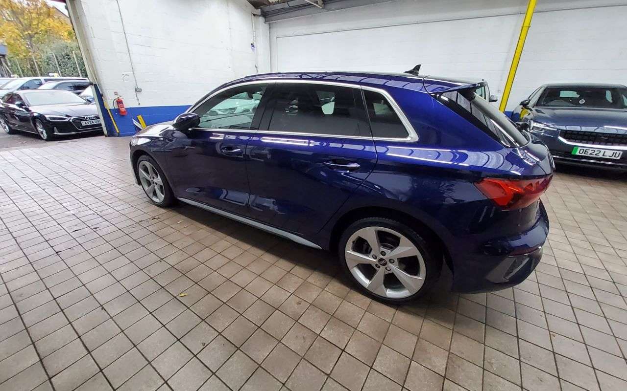 2021 AUDI A3 2021 AUDI A3