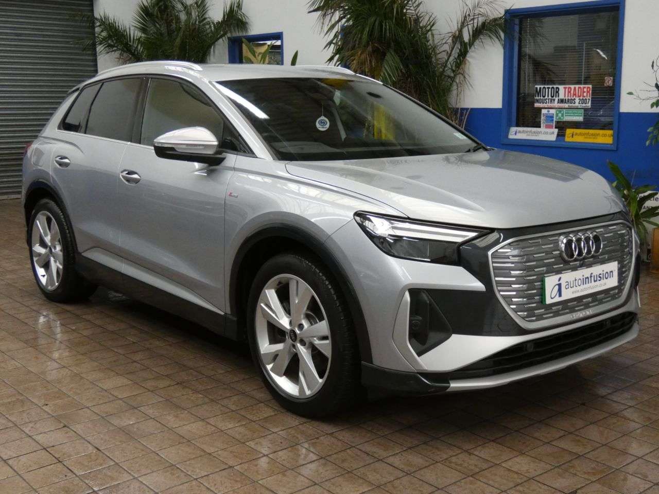 2024 AUDI Q4 E-TRON 2024 AUDI Q4 E-TRON
