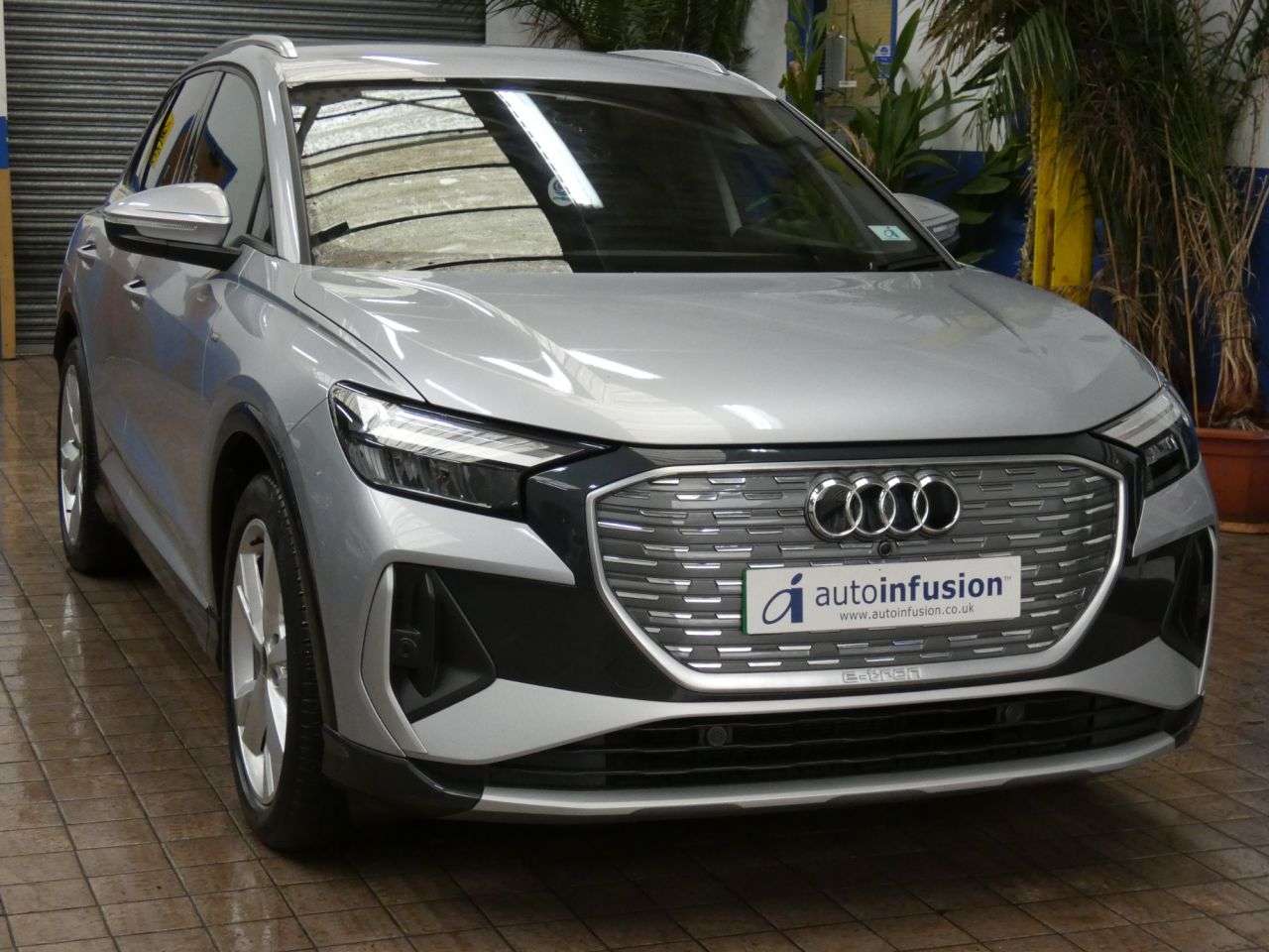 2024 AUDI Q4 E-TRON 2024 AUDI Q4 E-TRON