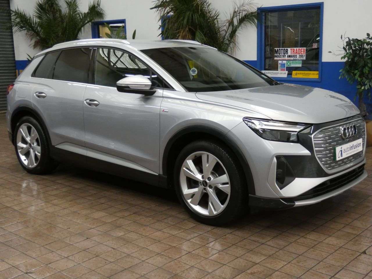 2024 AUDI Q4 E-TRON 2024 AUDI Q4 E-TRON