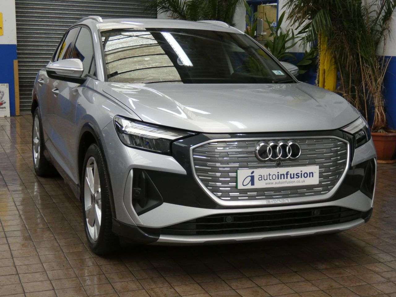 2024 AUDI Q4 E-TRON 2024 AUDI Q4 E-TRON