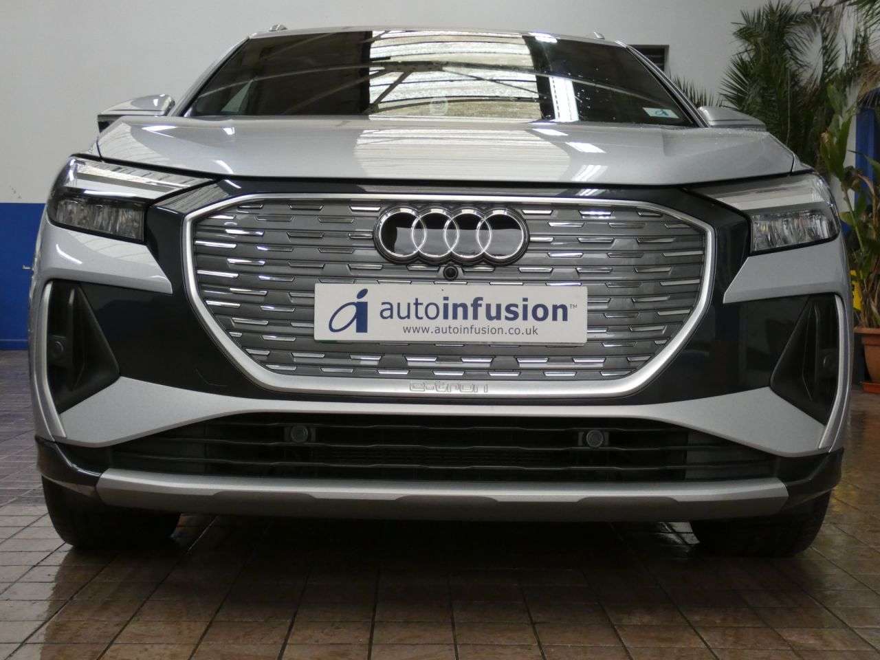 2024 AUDI Q4 E-TRON 2024 AUDI Q4 E-TRON