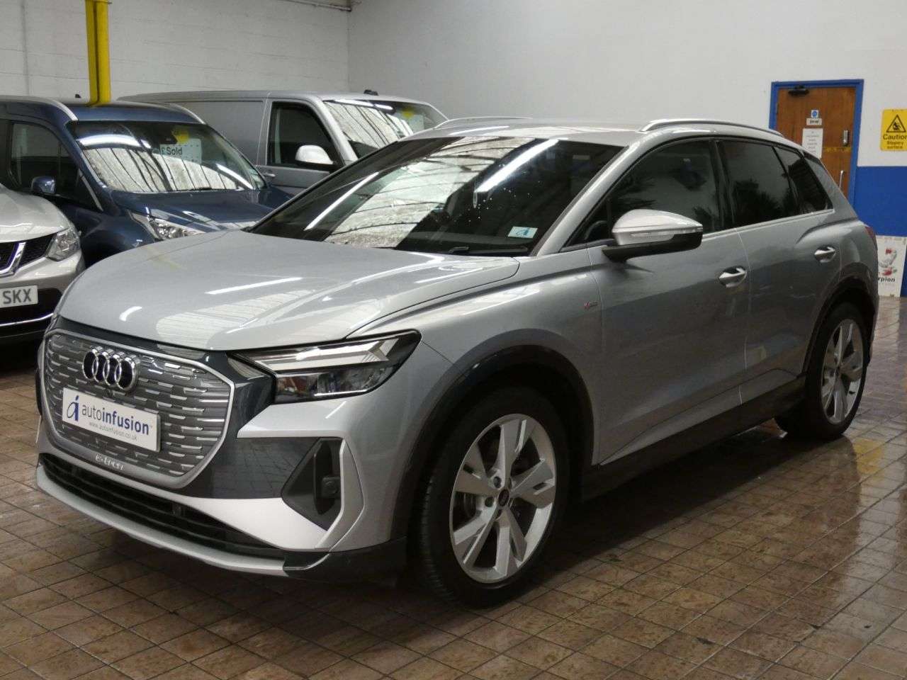 2024 AUDI Q4 E-TRON 2024 AUDI Q4 E-TRON