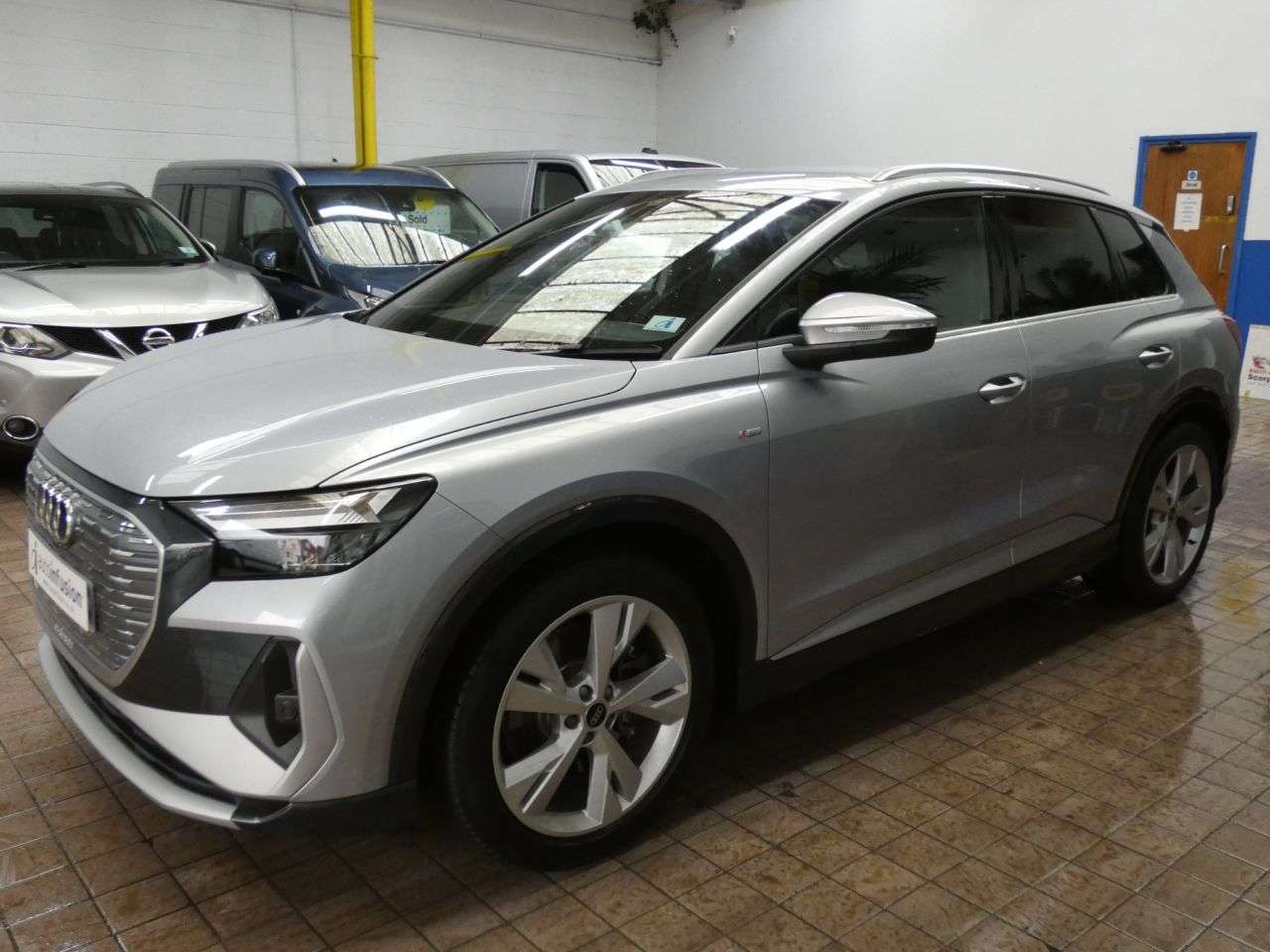 2024 AUDI Q4 E-TRON 2024 AUDI Q4 E-TRON