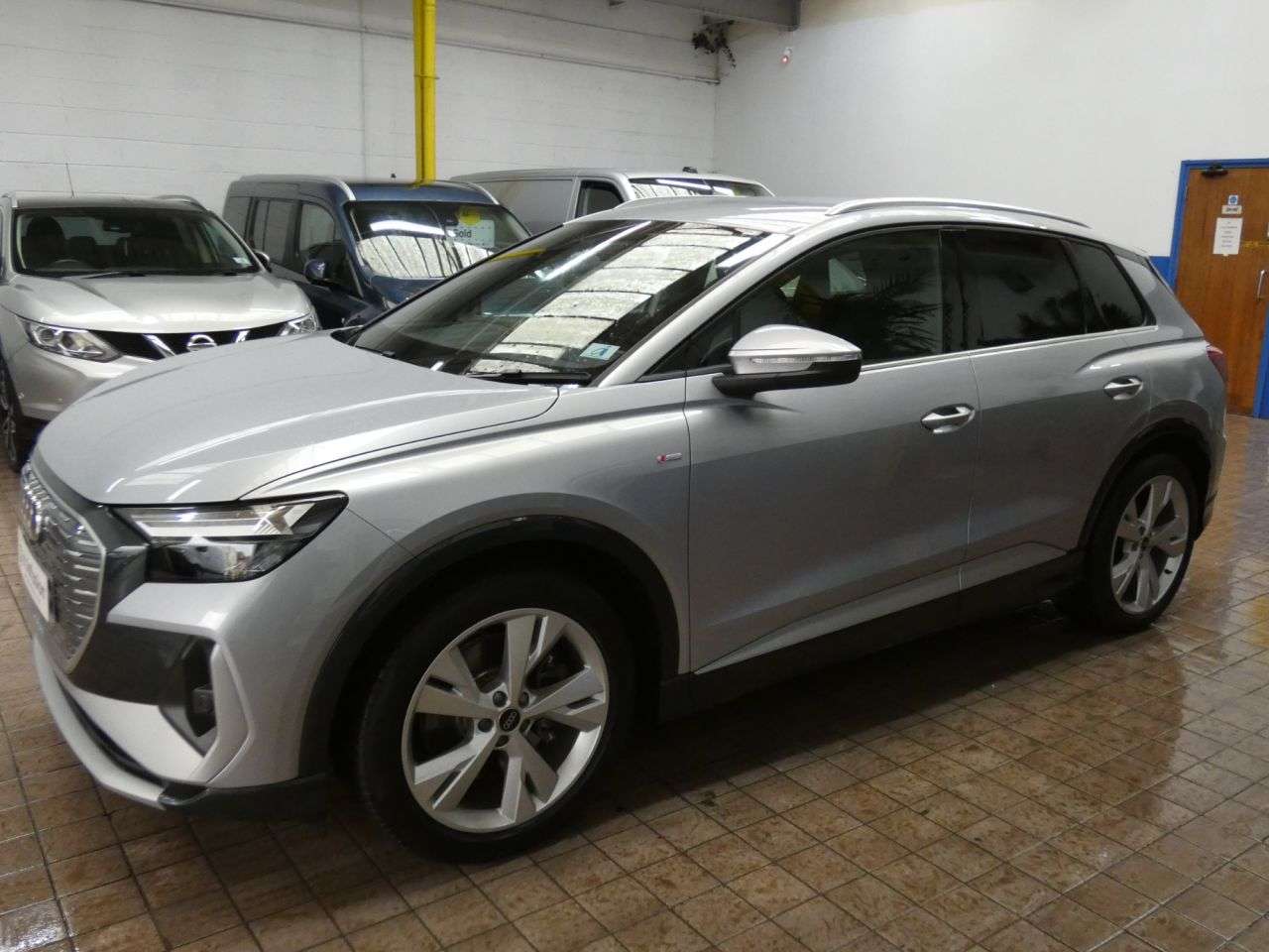 2024 AUDI Q4 E-TRON 2024 AUDI Q4 E-TRON