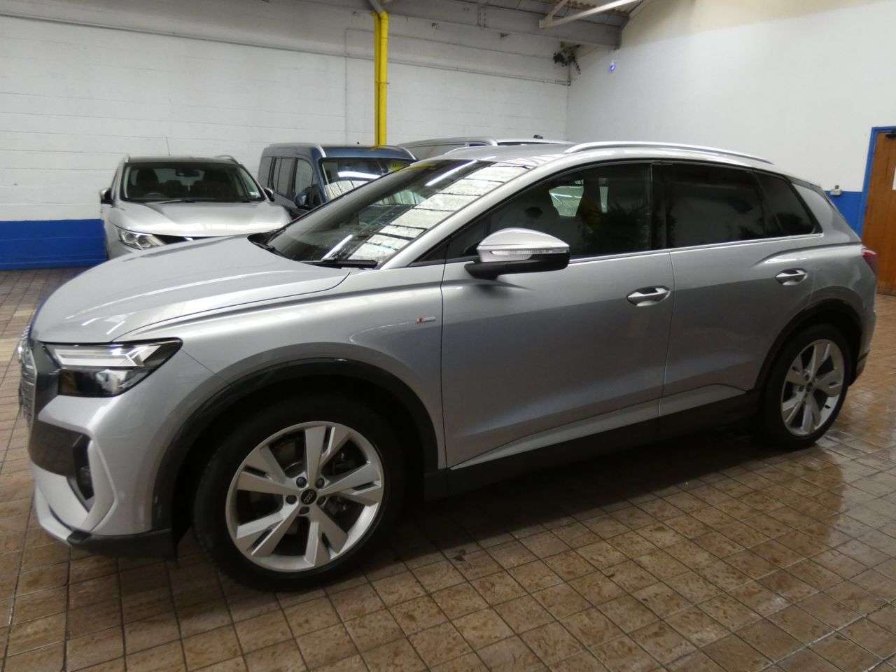 2024 AUDI Q4 E-TRON 2024 AUDI Q4 E-TRON