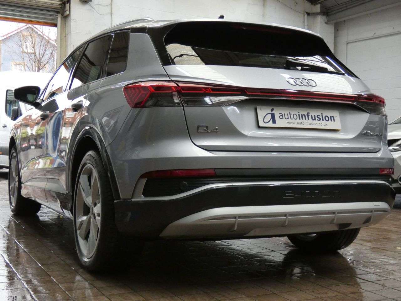 2024 AUDI Q4 E-TRON 2024 AUDI Q4 E-TRON