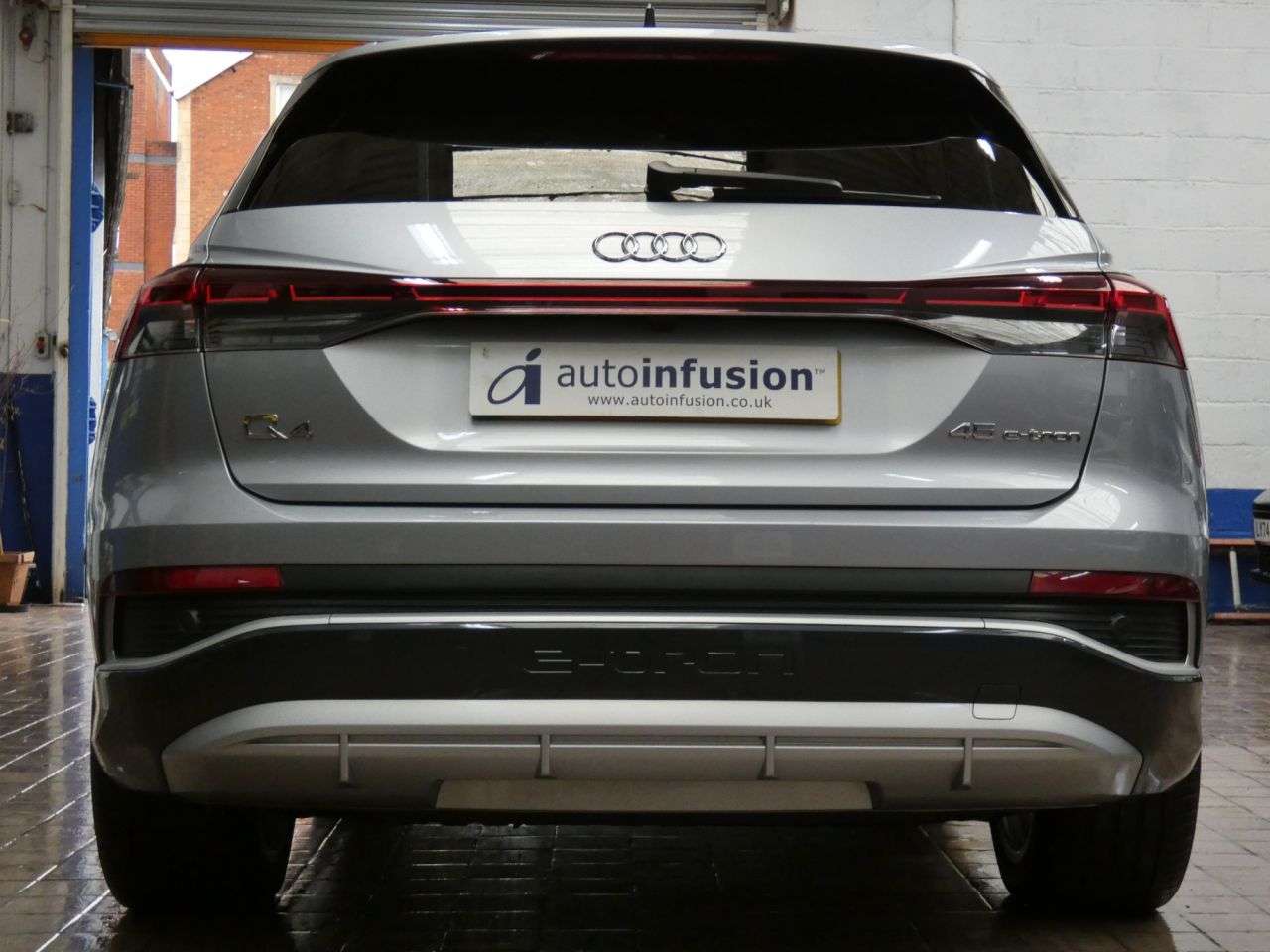 2024 AUDI Q4 E-TRON 2024 AUDI Q4 E-TRON