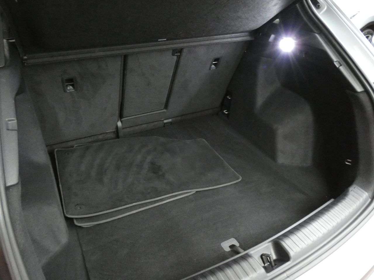 2024 AUDI Q4 E-TRON 2024 AUDI Q4 E-TRON