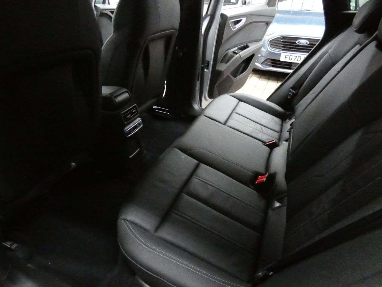 2024 AUDI Q4 E-TRON 2024 AUDI Q4 E-TRON