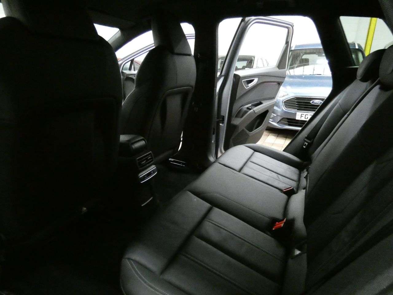 2024 AUDI Q4 E-TRON 2024 AUDI Q4 E-TRON