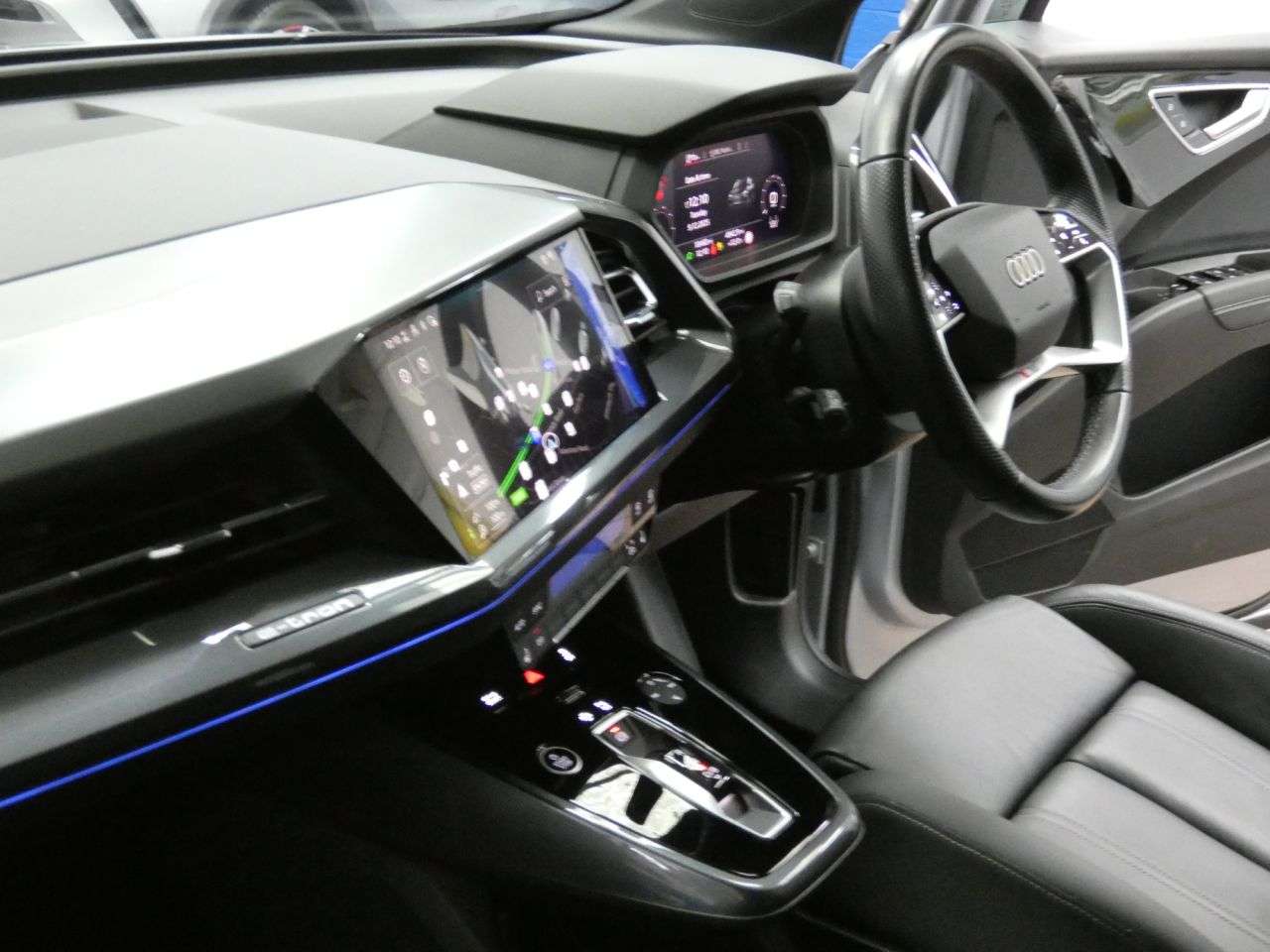 2024 AUDI Q4 E-TRON 2024 AUDI Q4 E-TRON