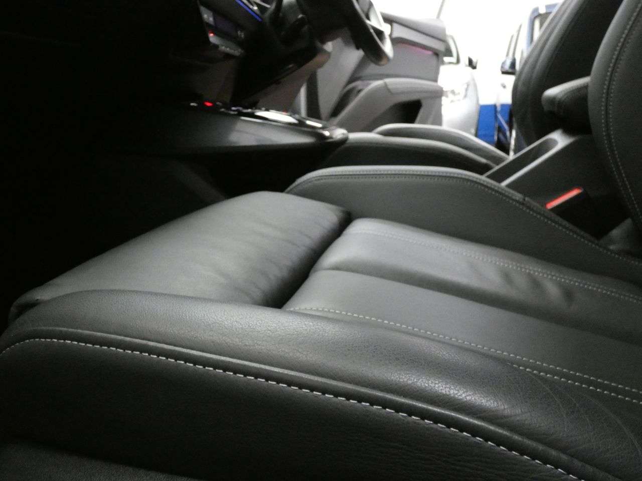 2024 AUDI Q4 E-TRON 2024 AUDI Q4 E-TRON