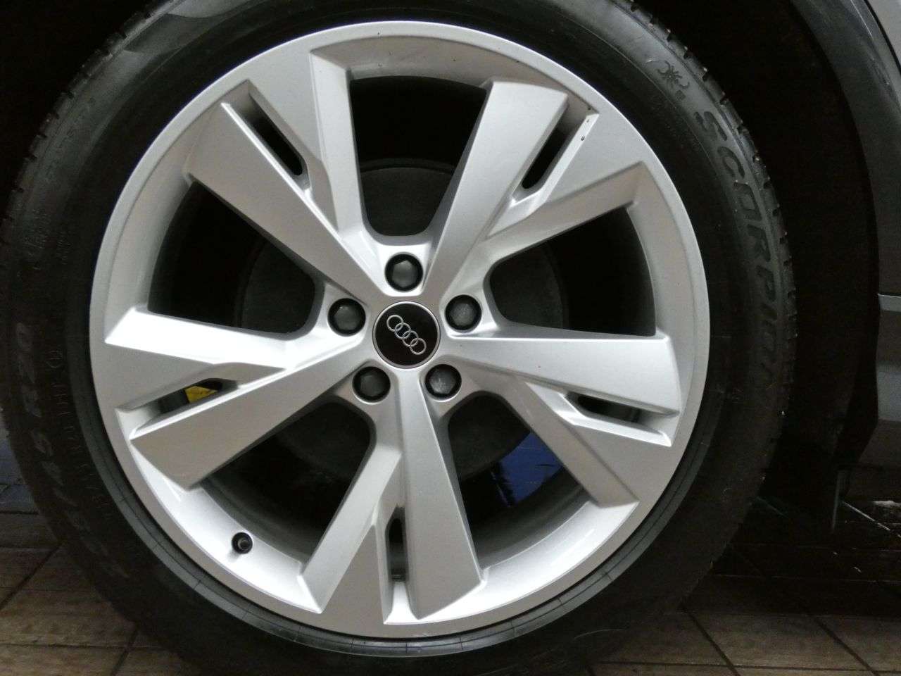 2024 AUDI Q4 E-TRON 2024 AUDI Q4 E-TRON