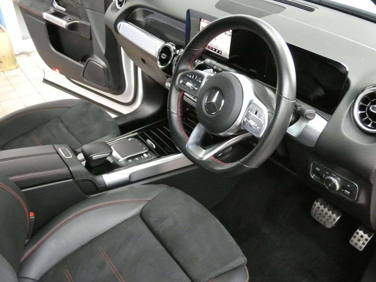 2022 MERCEDES-BENZ GLB 2022 MERCEDES-BENZ GLB