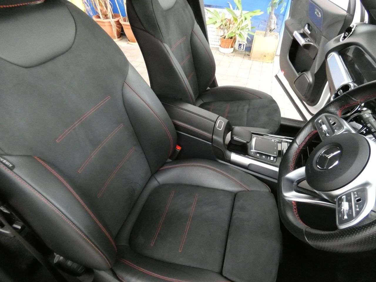 2022 MERCEDES-BENZ GLB 2022 MERCEDES-BENZ GLB