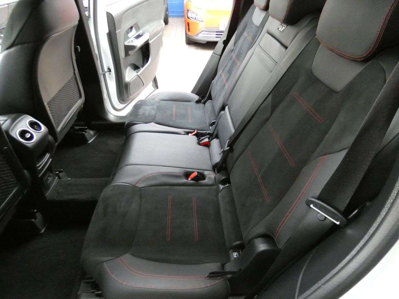 2022 MERCEDES-BENZ GLB 2022 MERCEDES-BENZ GLB