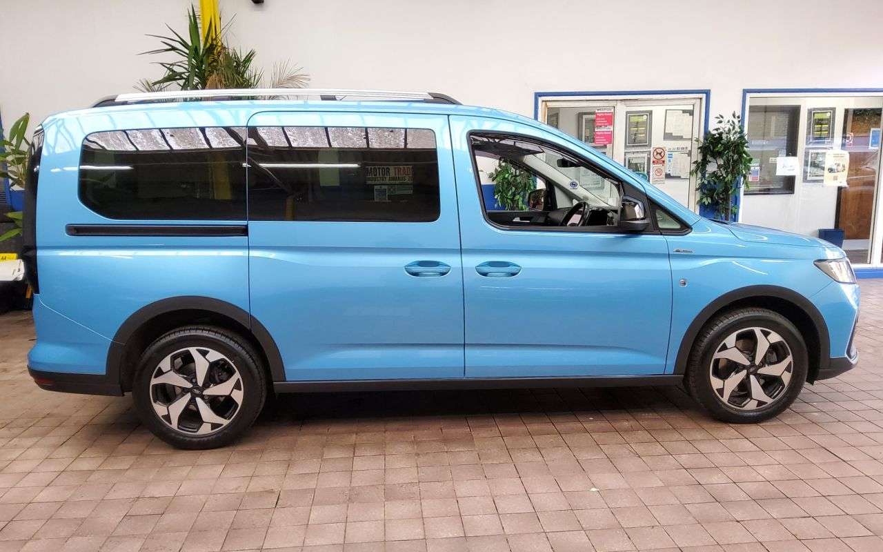 2023 FORD GRAND TOURNEO CONNECT 2023 FORD GRAND TOURNEO CONNECT