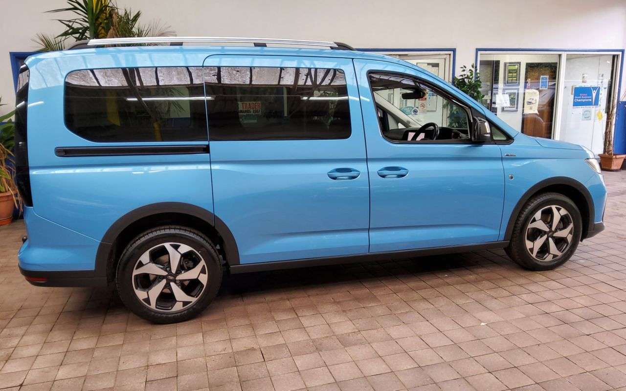 2023 FORD GRAND TOURNEO CONNECT 2023 FORD GRAND TOURNEO CONNECT