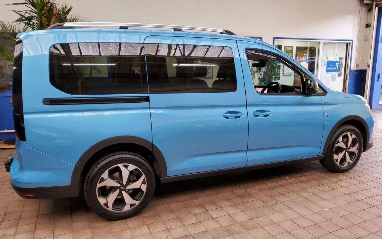 2023 FORD GRAND TOURNEO CONNECT 2023 FORD GRAND TOURNEO CONNECT