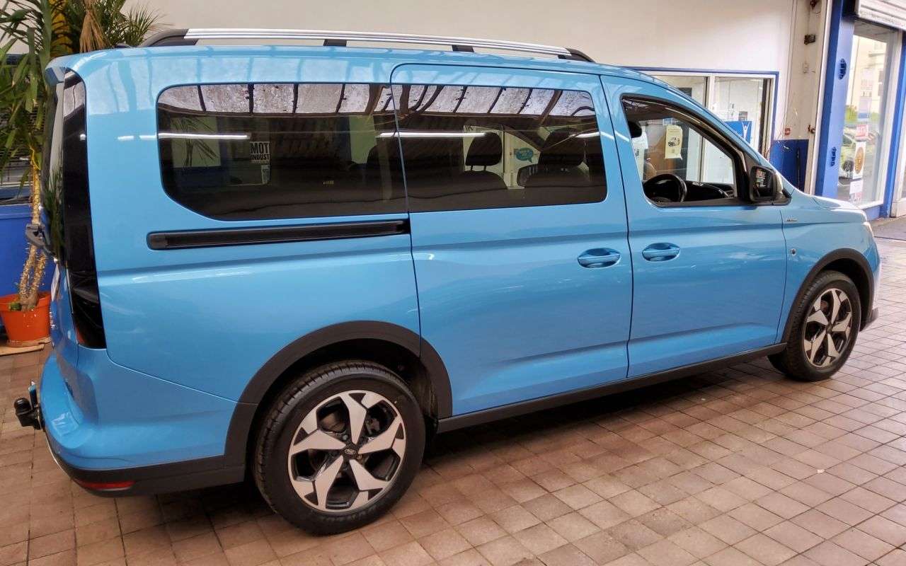 2023 FORD GRAND TOURNEO CONNECT 2023 FORD GRAND TOURNEO CONNECT