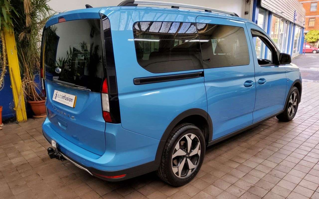 2023 FORD GRAND TOURNEO CONNECT 2023 FORD GRAND TOURNEO CONNECT