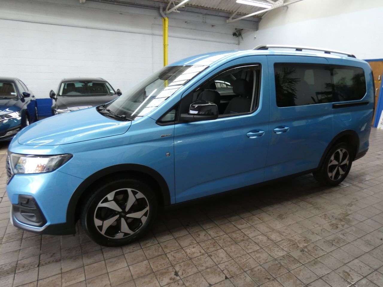 2023 FORD GRAND TOURNEO CONNECT 2023 FORD GRAND TOURNEO CONNECT