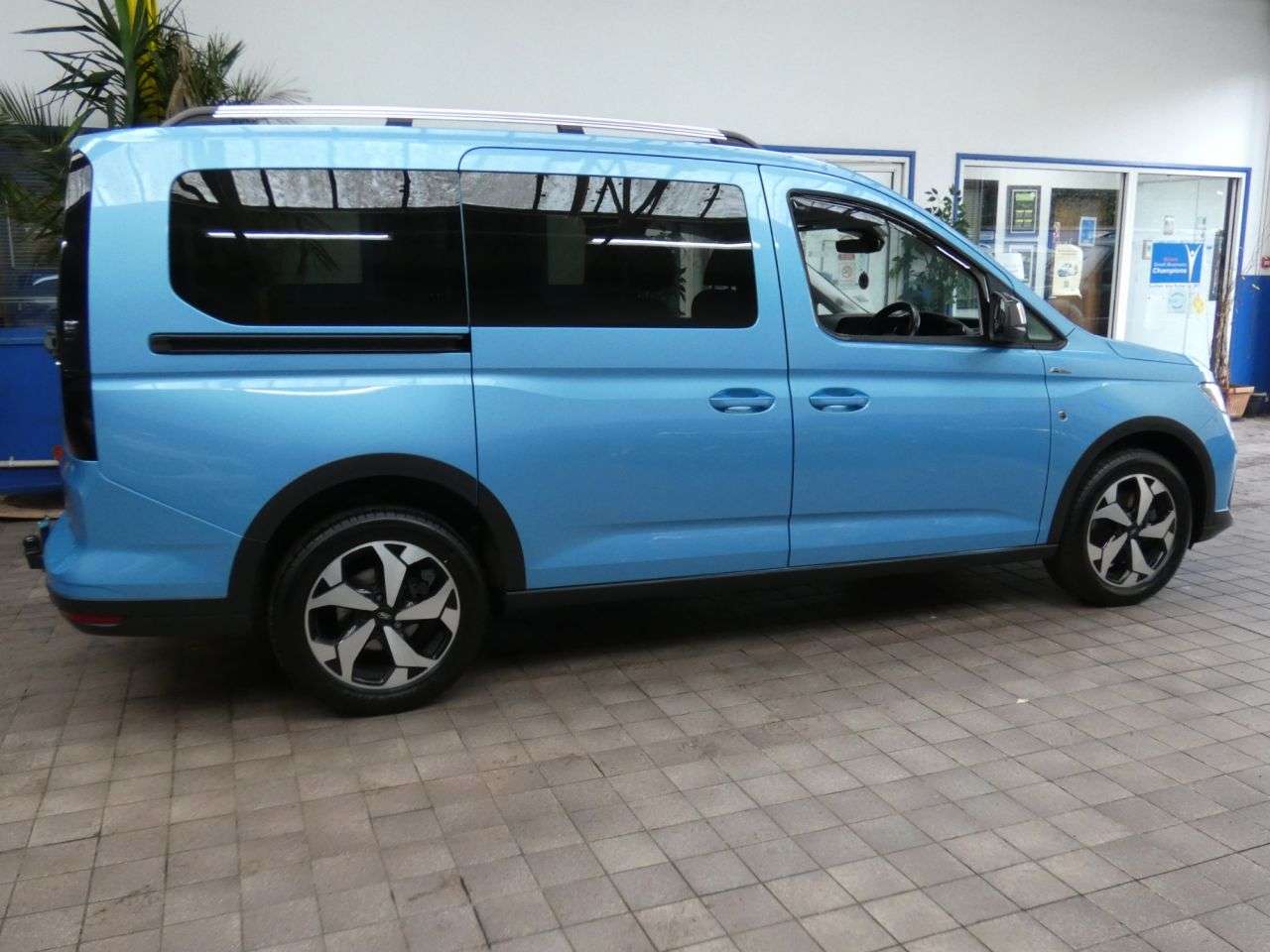 2023 FORD GRAND TOURNEO CONNECT 2023 FORD GRAND TOURNEO CONNECT