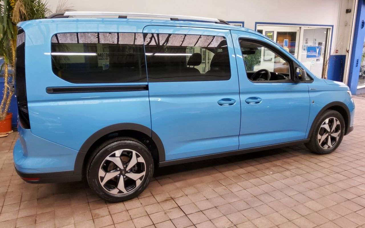 2023 FORD GRAND TOURNEO CONNECT 2023 FORD GRAND TOURNEO CONNECT