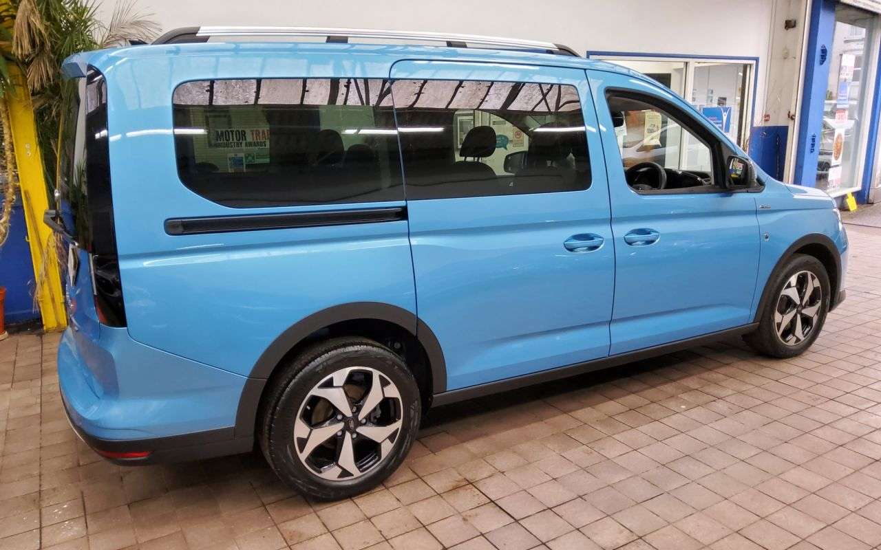 2023 FORD GRAND TOURNEO CONNECT 2023 FORD GRAND TOURNEO CONNECT