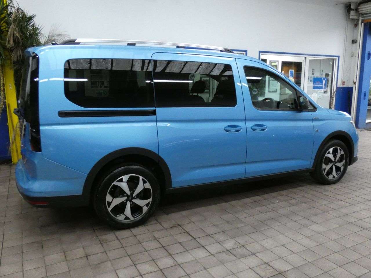 2023 FORD GRAND TOURNEO CONNECT 2023 FORD GRAND TOURNEO CONNECT